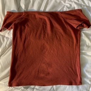 Polly & Esther off the shoulder top size large